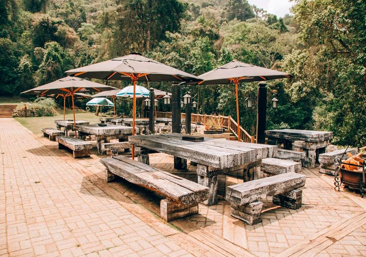 Art Lodge Campos do Jordão 招待所