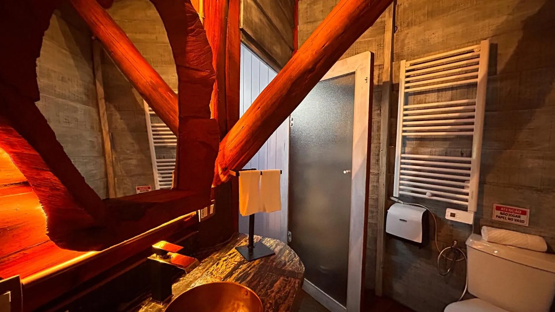 بيت ضيافة Art Lodge Campos do Jordão البرازيل